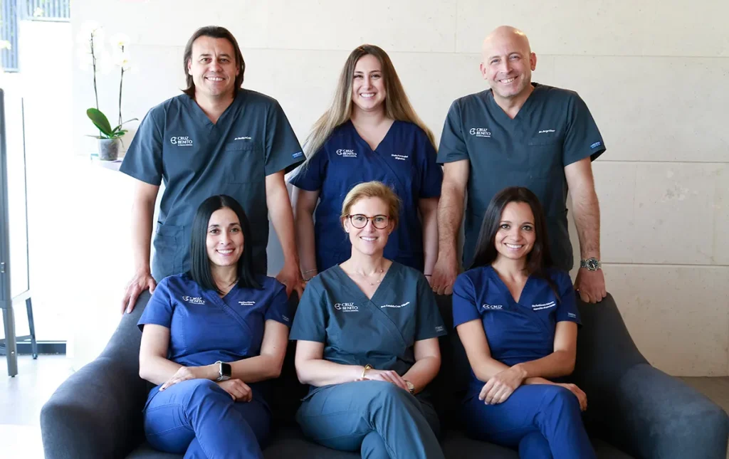 dentistas en pozuelo clinica cruz benito equipo