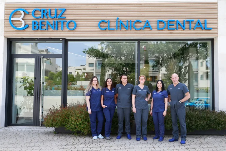 equipo clinica dental cruz benito